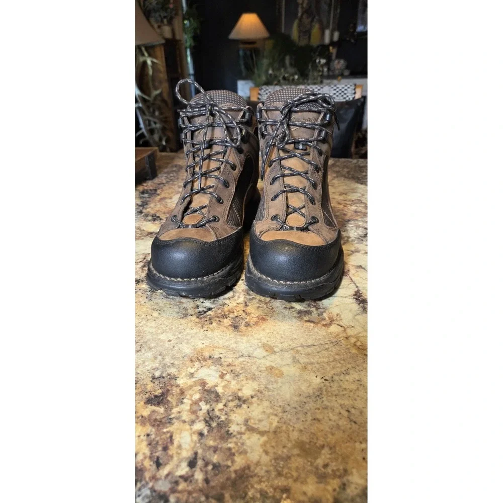 Danner Radical 452 Size 9 Terra Force Goretex Boot, Outdoors,  Hiking, Hunting